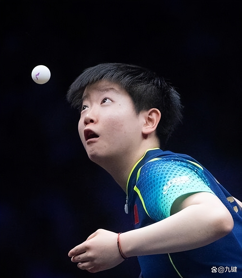 橄榄球夜战:粤西灰熊队强势反弹荆楚貔貅队,主帅临场妙招赛场纪律更严谨的简单介绍 橄榄球夜战:粤西灰熊队强势反弹荆楚貔貅队,主帅临场妙招赛场纪律更严谨的简单介绍